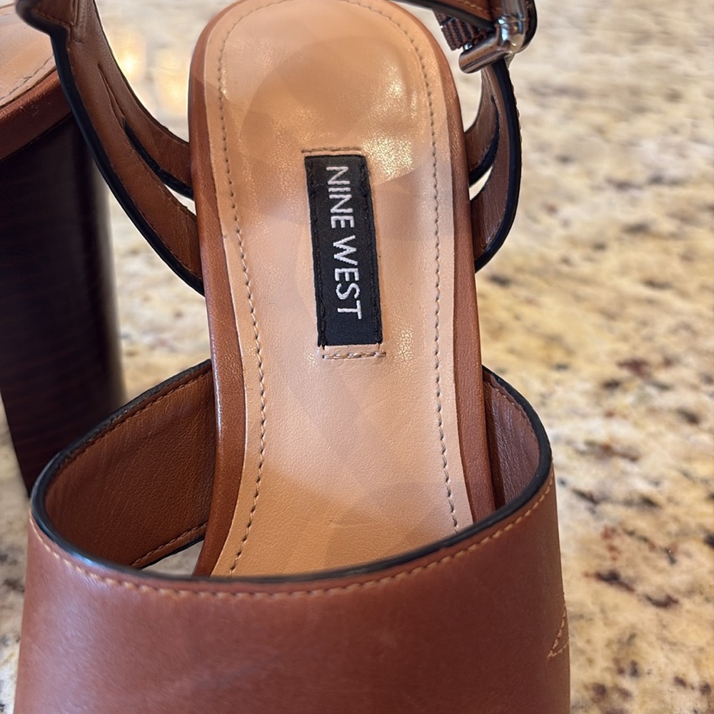 Nine West brown leather platform heels shoes Size 7.5 - Picture 6 of 14